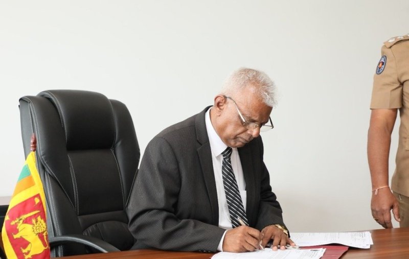 High Court suspends traffic case against Ravi Seneviratne