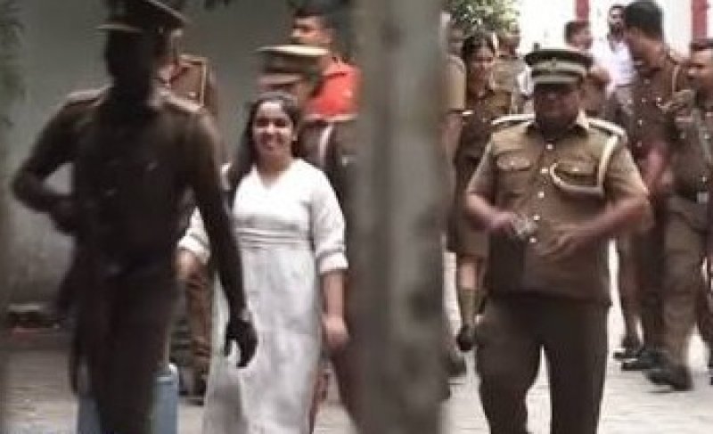Why was Ishara Sewwandi not handcuffed?  
