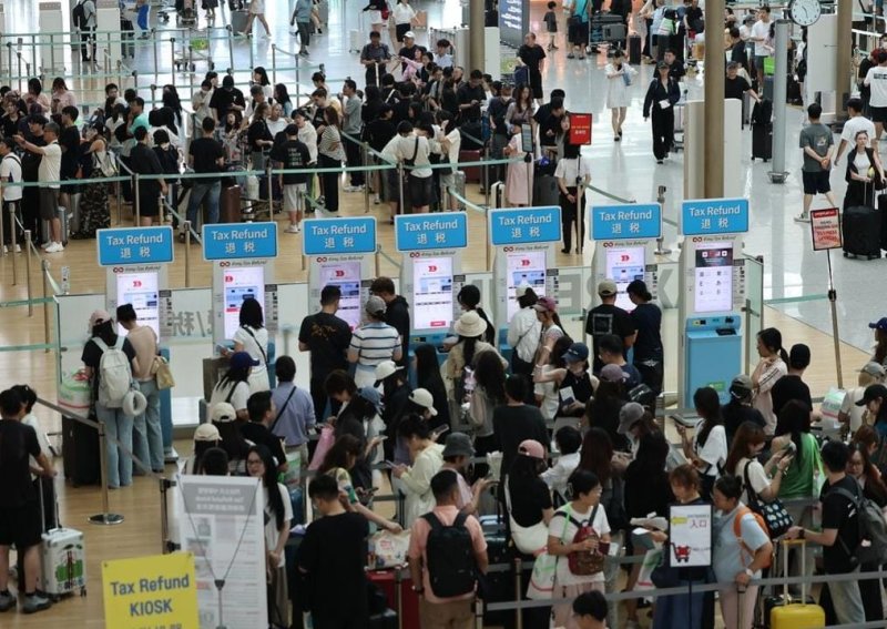 South Korea's Incheon airport becomes world's busiest 
