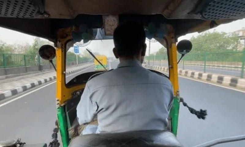 Will three-wheeler driving age rise to 40? Govt clarifies