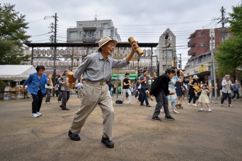 For the first time, Japan has more than 100,000 centenarians