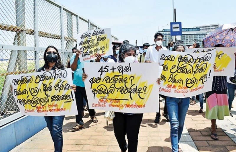 Why are 43% of educated Sri Lankan youth out of work?