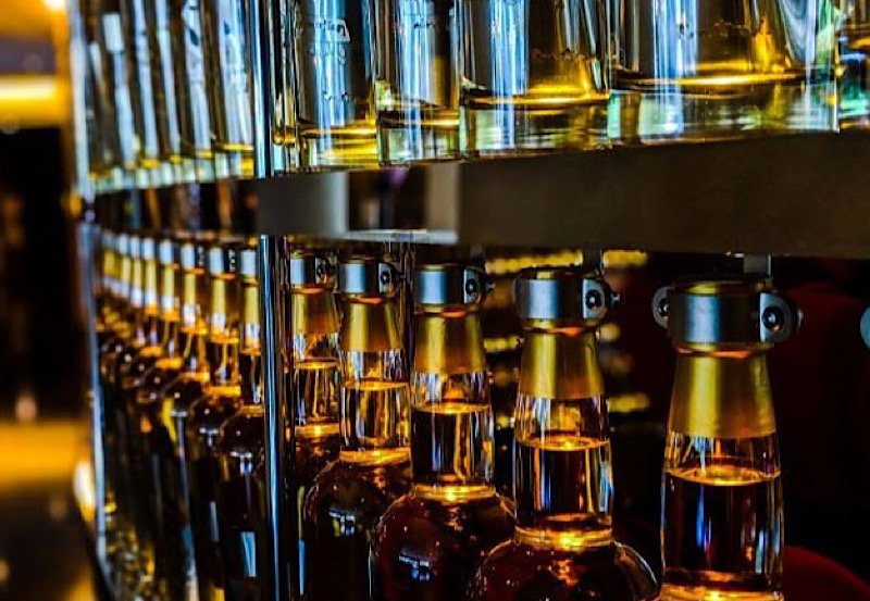 Liquor outlets closed for Christmas and Poya Day