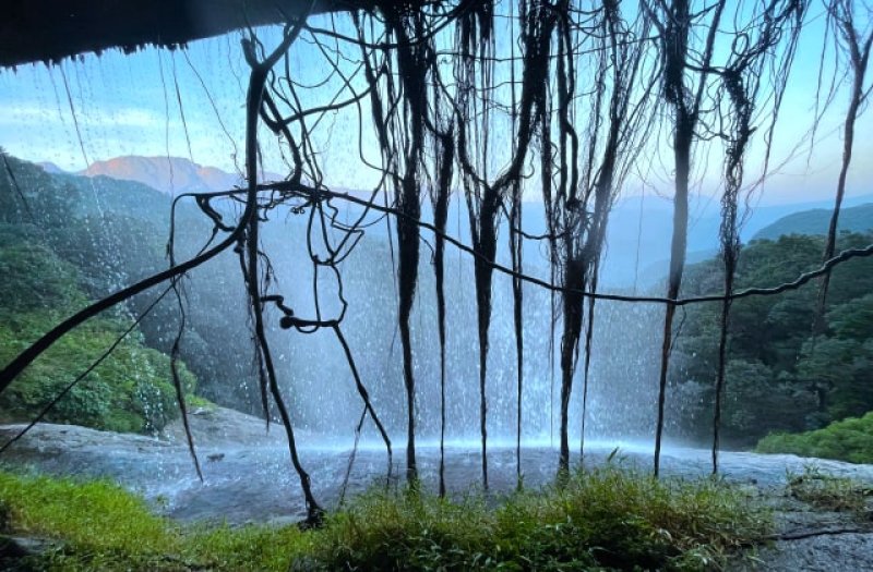 Heavy Showers above 100 mm can be Expected at Some Districts
