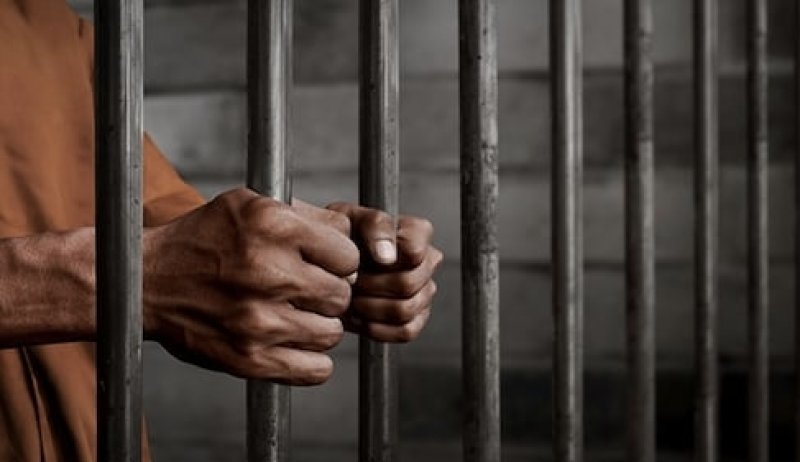 Airport security guard arrested with cache of weapons, ammos