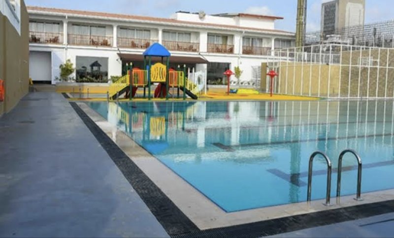 Boy injured at Colombo Swimming Club dies