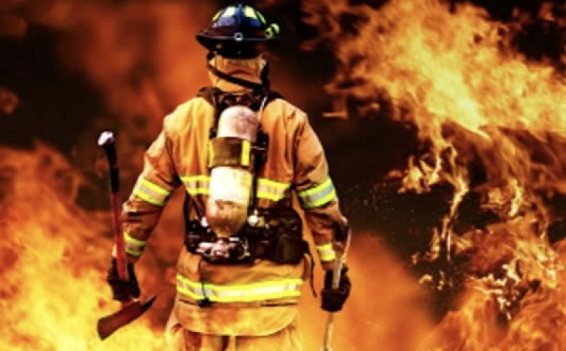 Fire breaks out at rubber factory in Horana