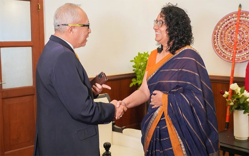 Malaysia and Sri Lanka Discuss Stronger Economic Ties 