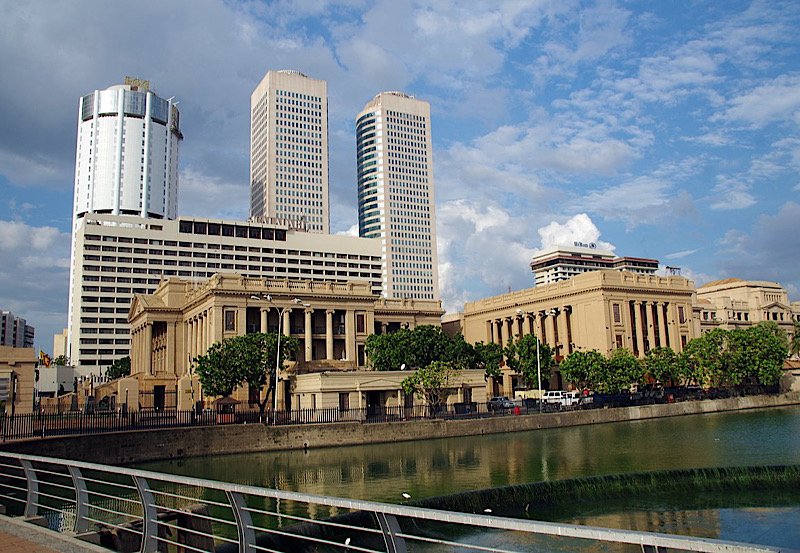 Colombo Municipal Council to relocate unauthorized buildings