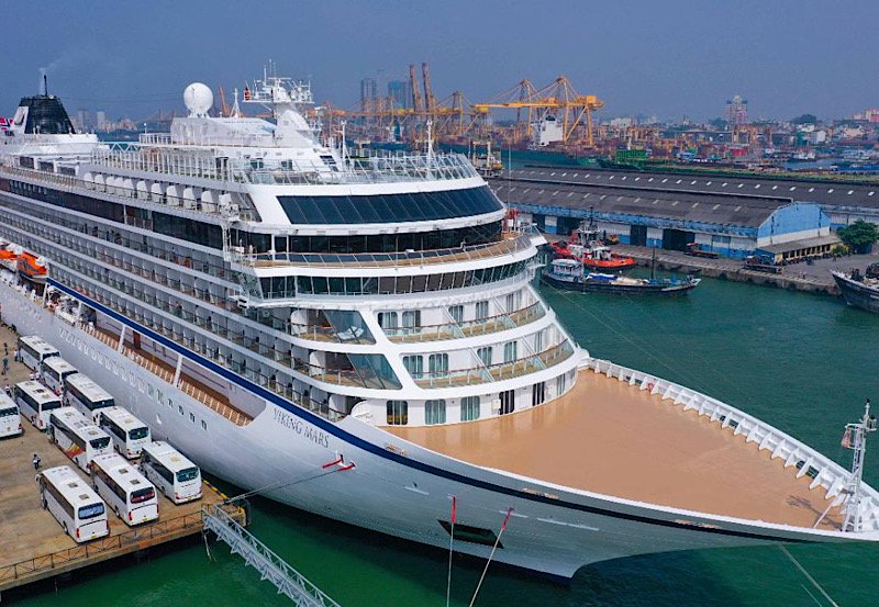 Sri Lanka reduces deviation tax for vessel passengers