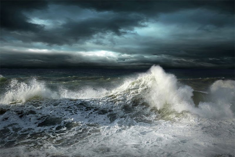  Amber Warning Issued for Rough Seas and Strong Winds 