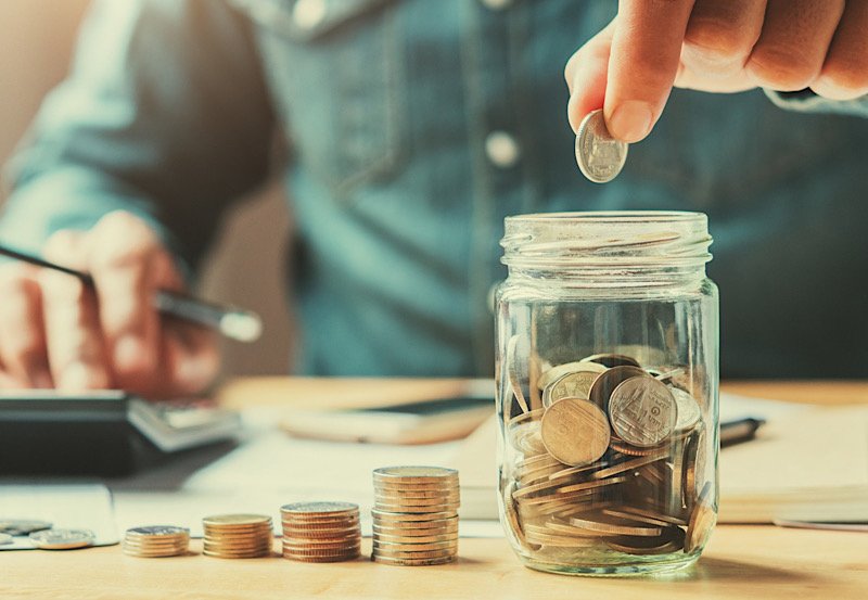 February sees dip in monthly expenses for Sri Lankans