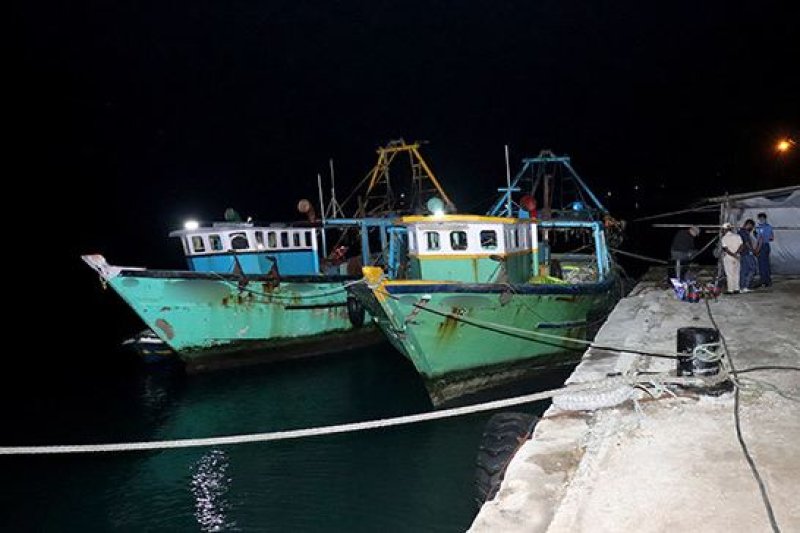 Navy arrests 23 Indian fishermen in Sri Lankan waters