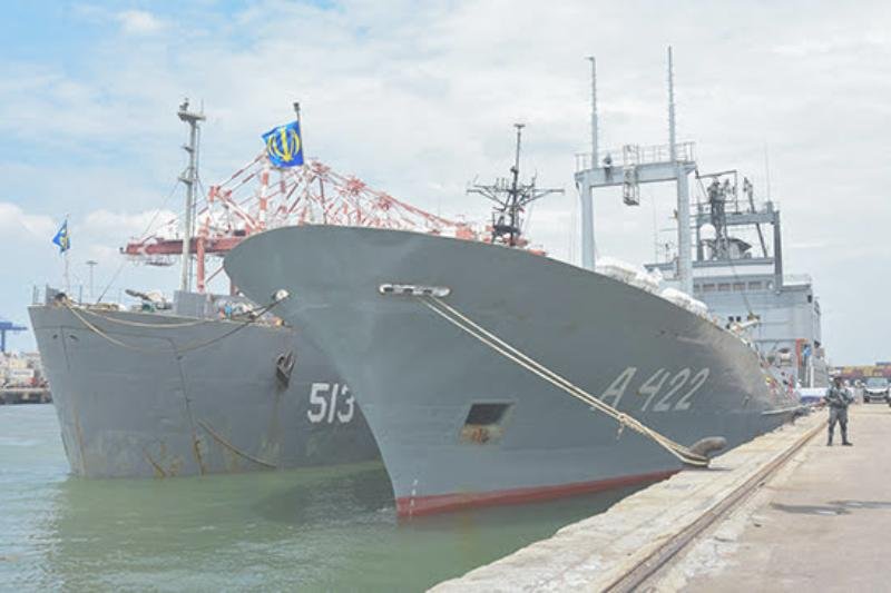 Two Iranian Naval Ships arrive in Colombo