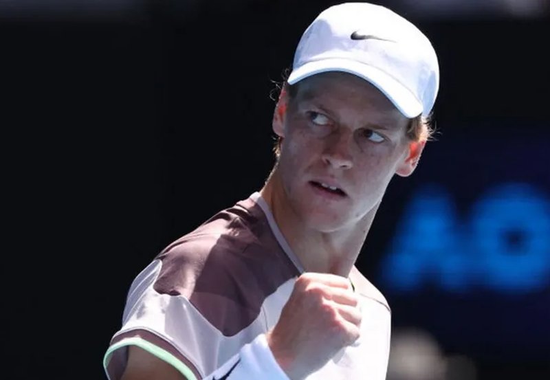 Jannik Sinner beats Novak Djokovic in Australian Open SF