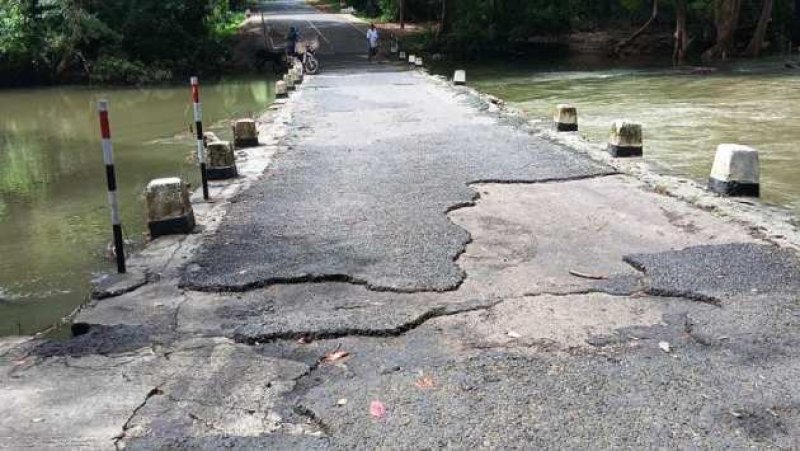 Traffic restored on Kalawewa-Aukana road after 9-days