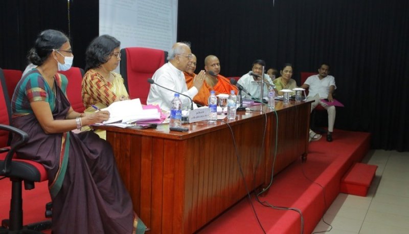 Steps taken to boost the business community in pamunuwa
