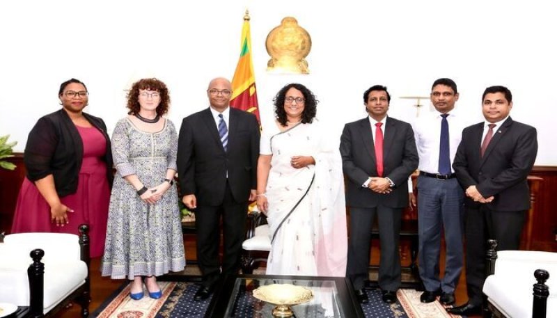 South African High Commissioner  meets Prime minister  
