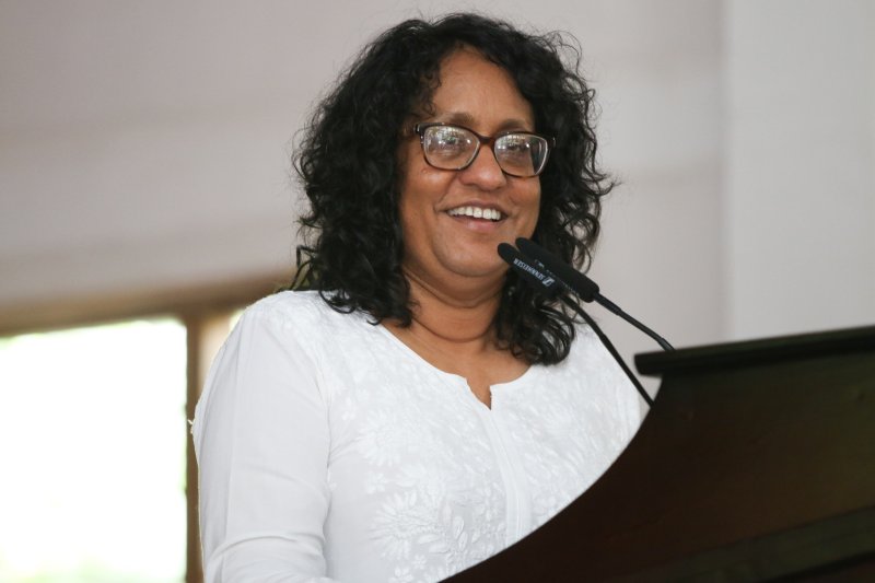 Women must come forward and take on leadership roles - PM