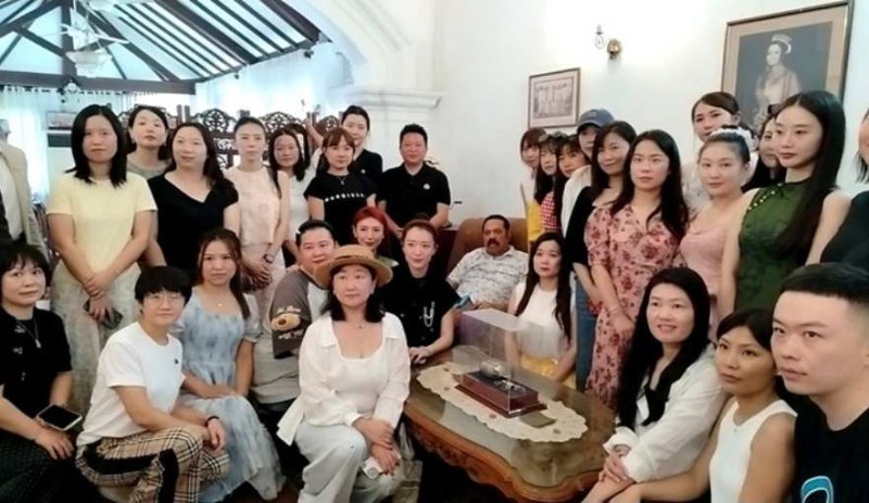 Chinese tea traders visit former President Mahinda Rajapaksa