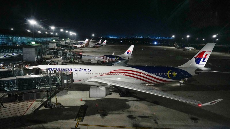 Malaysia Airlines flight to Bangkok makes U-turn