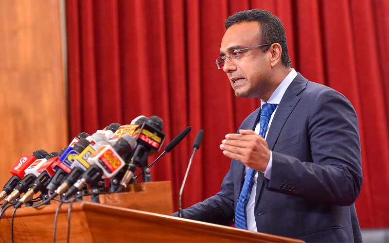 Granting free ownership of land is a democratic investment