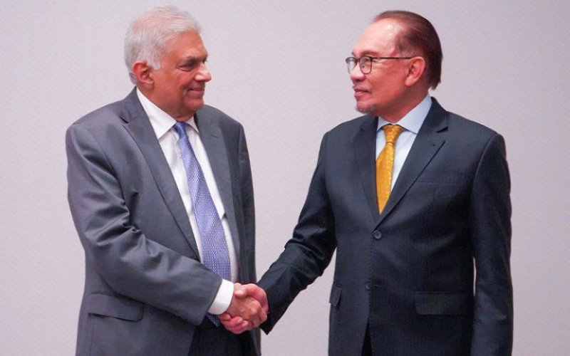 Malaysia extends state visit invitation to SL&rsquo;s President