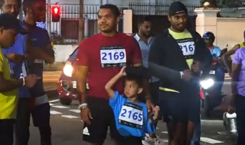 Namal Rajapaksa participates in Colombo marathon