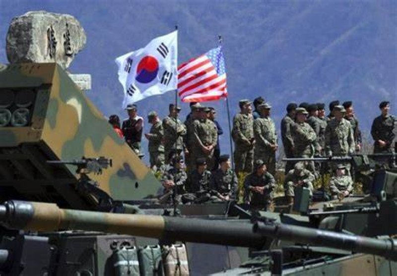 South Korea and US begin large annual military drills 
