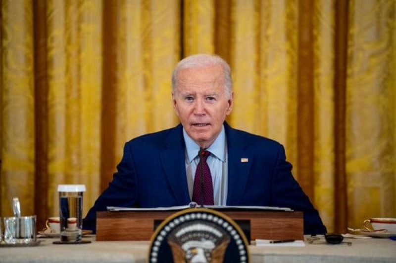 US says it is watching Iranian threat &lsquo;very, very closely
