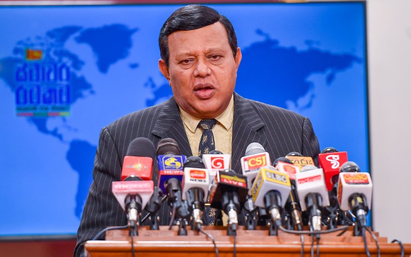 Steps to recruit eight thousand teachers for govt. schools