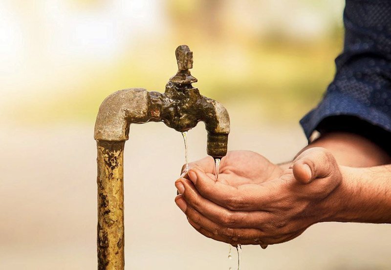Islandwide power outage disrupts water supply