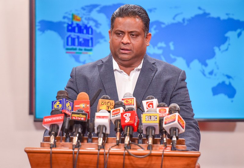 Government to establish five housing projects in Colombo