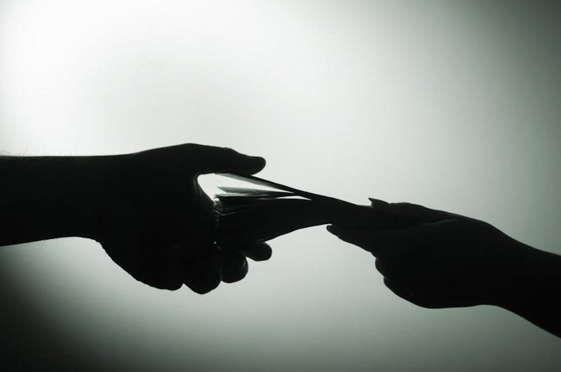 CEA Chairman, two others nabbed for accepting Rs. 10Mn bribe