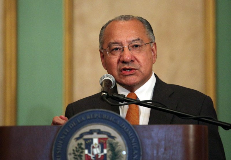 Former US ambassador charged with spying for Cuba