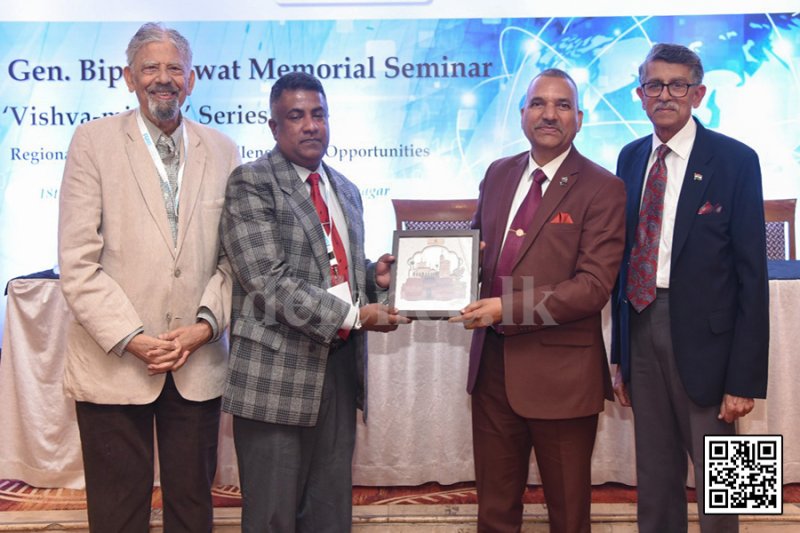 Colonel Nalin Herath captivates audience at Pune Dialogue