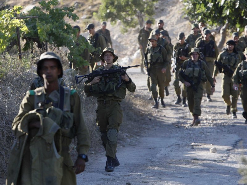  Israel says its troops have encircled Gaza City