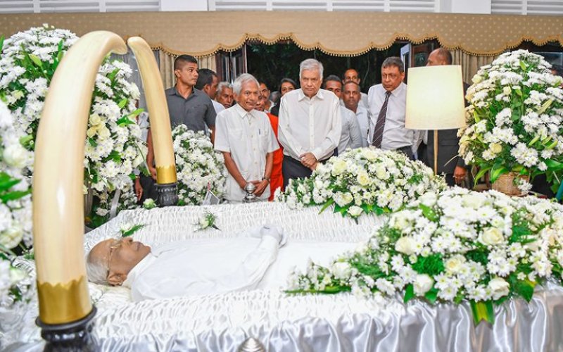 President pays final respects to late Ronnie de Mel 