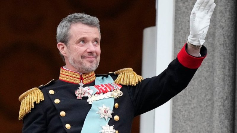 Denmark welcomes new King after abdication of QU Margrethell