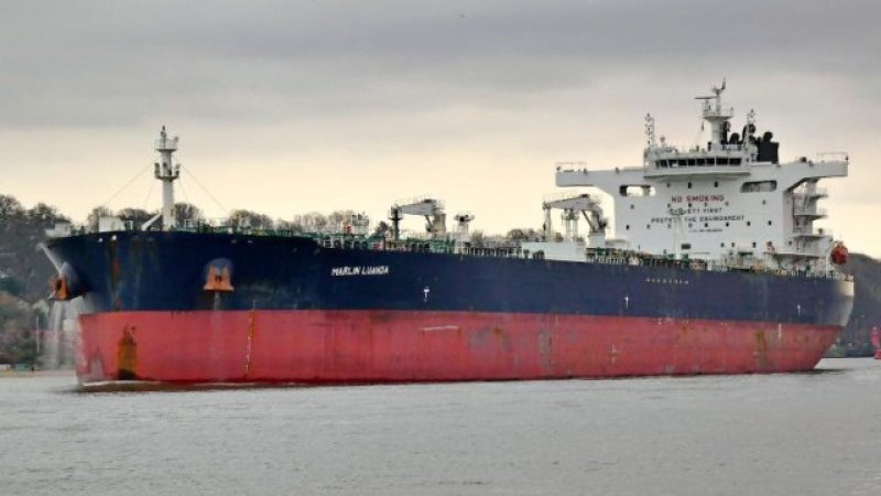 Explosion strikes near vessel in the Red Sea off Yemen