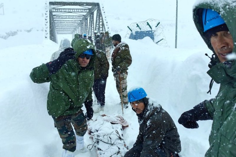 Workers survive 36 hours buried under India avalanche