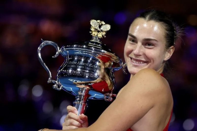 Dominant Sabalenka retains Australian Open title