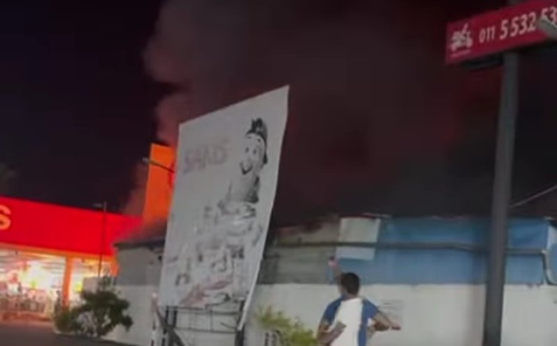 Fire at Plastic Goods Store in Galle Now Under Control