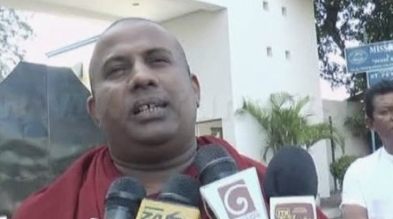 Navy charges fee for Binara Maha Perahera boats