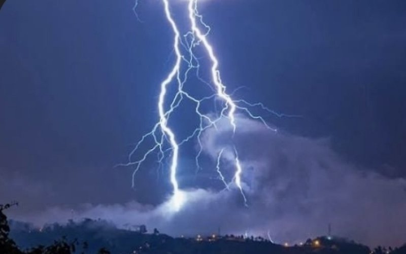 Severe lightning warning issued for five provinces