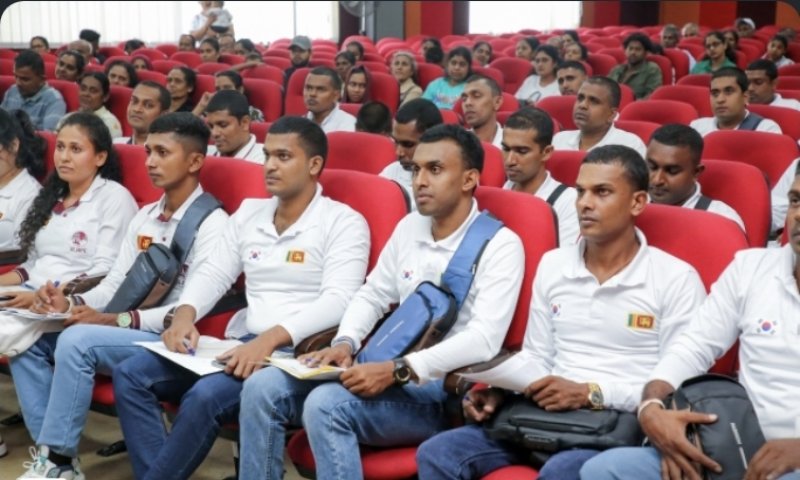 Over 3,000 Sri Lankans to work in South Korea by October end