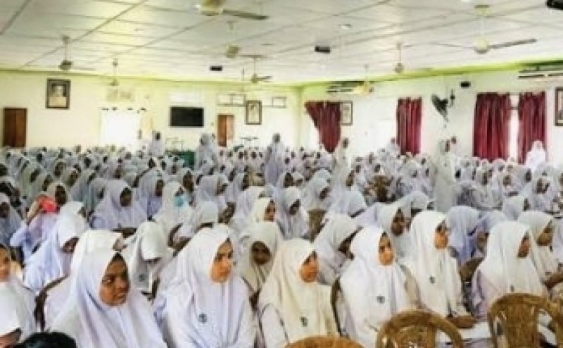 Revised school hours introduced for Muslim schools