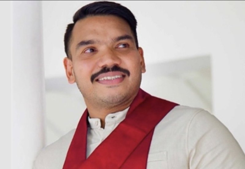 Namal dismisses qualification claims as political move ahead