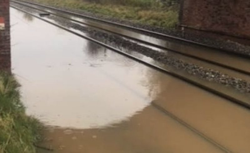 Main line train services suspended this morning due to flood