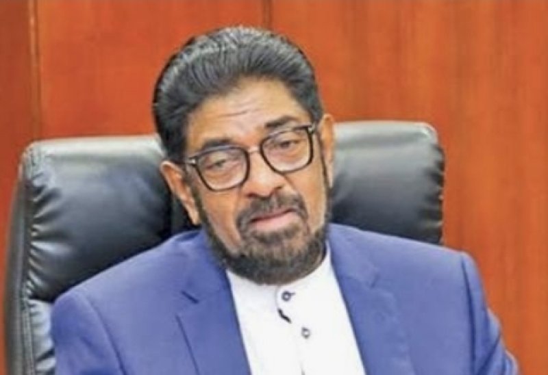 Officials from Keheliya era still in key Health Ministry